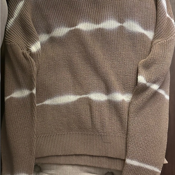 Bar III Brown and White Tie-Dye Sweater in size large. - Picture 2 of 3